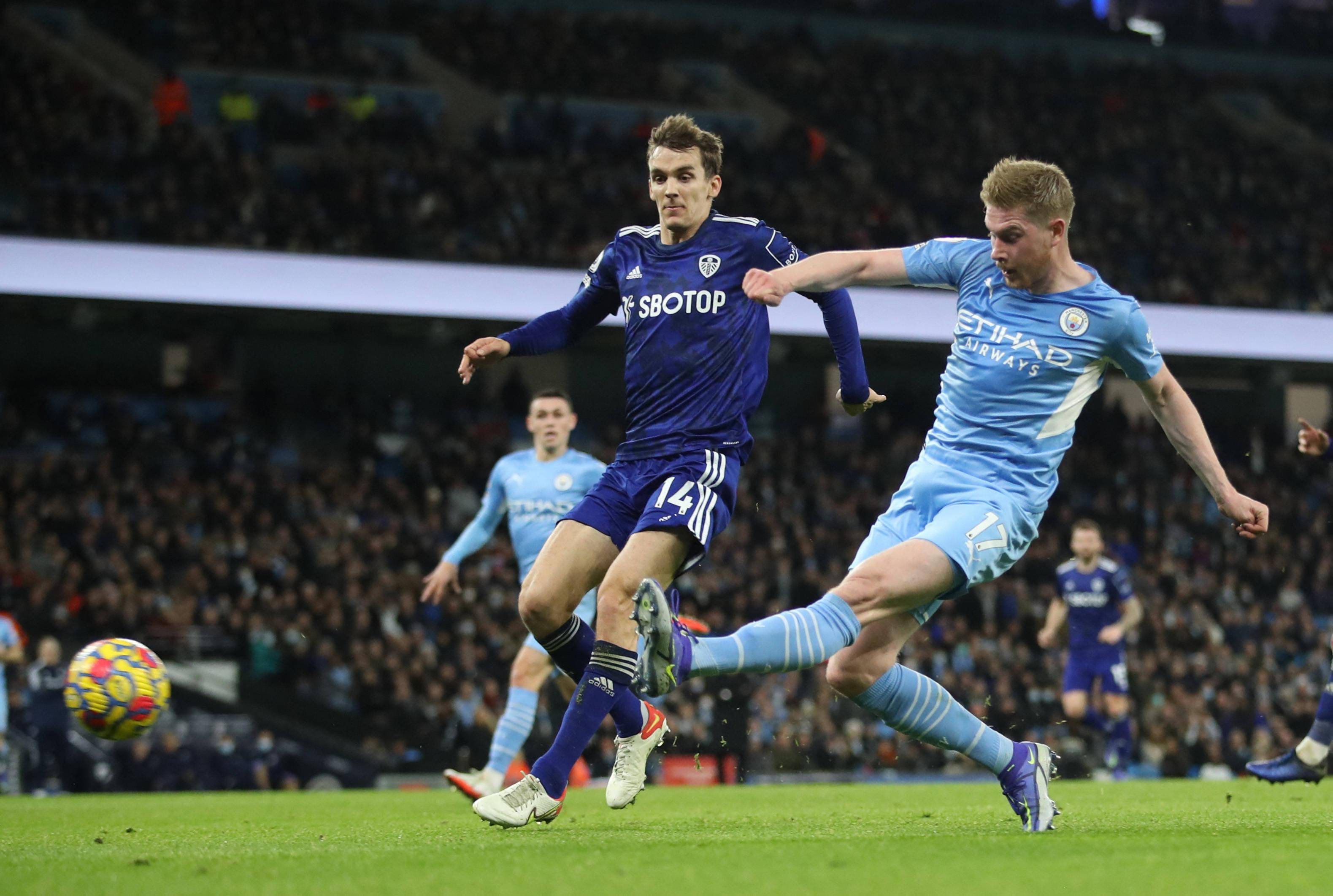 年长球员不 年长球员不